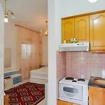 Seferi's Apartament
